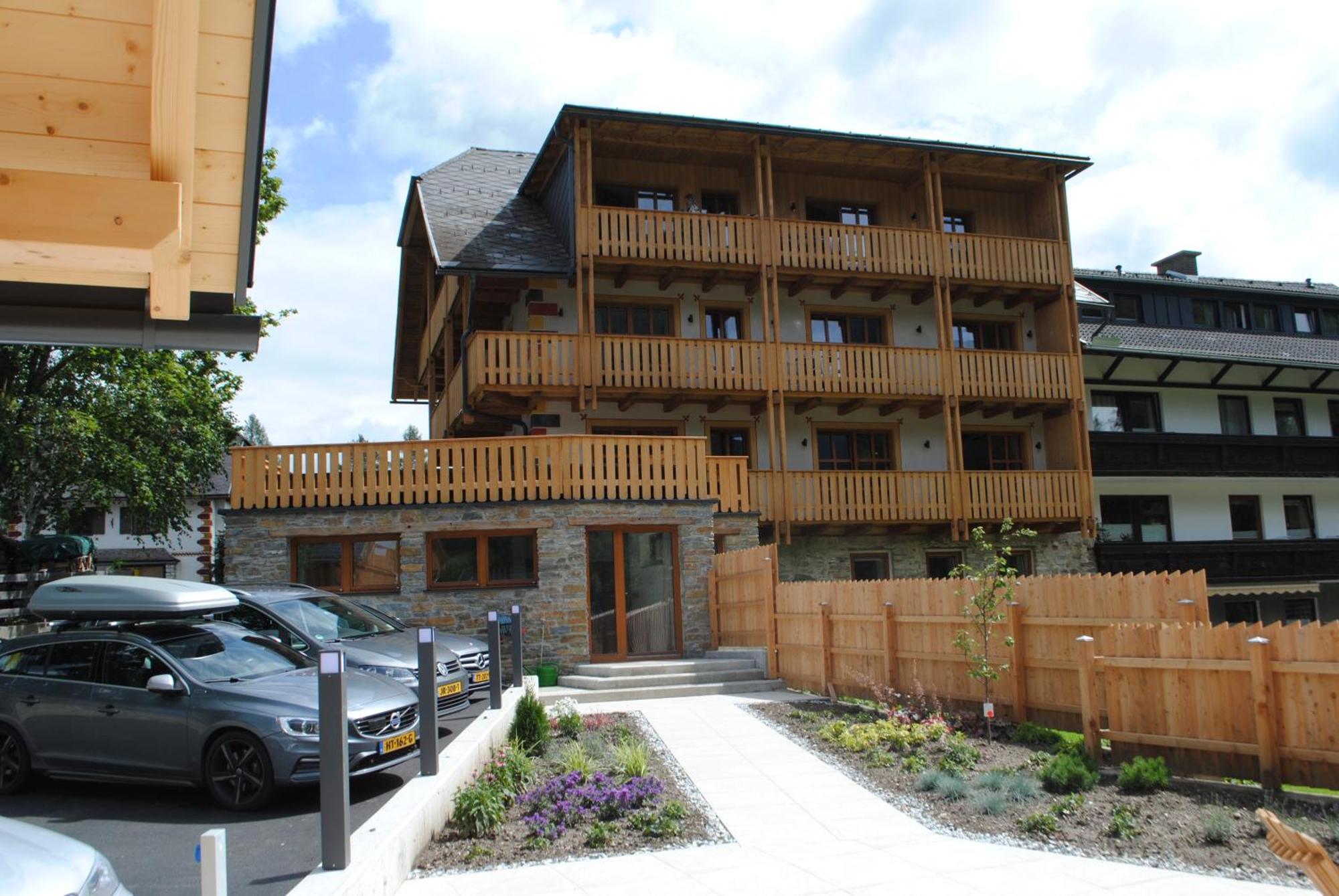 Burglodge Fischerkeusche Mauterndorf  Exterior foto